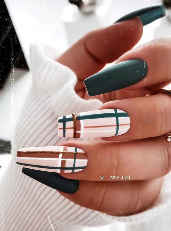 Ongles d’automne - Trend Line Artistic Automne Nail