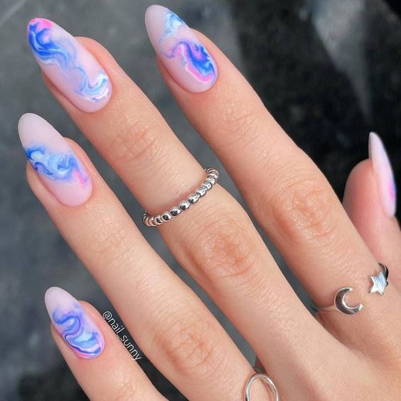 Design abstrait Ongles bleus