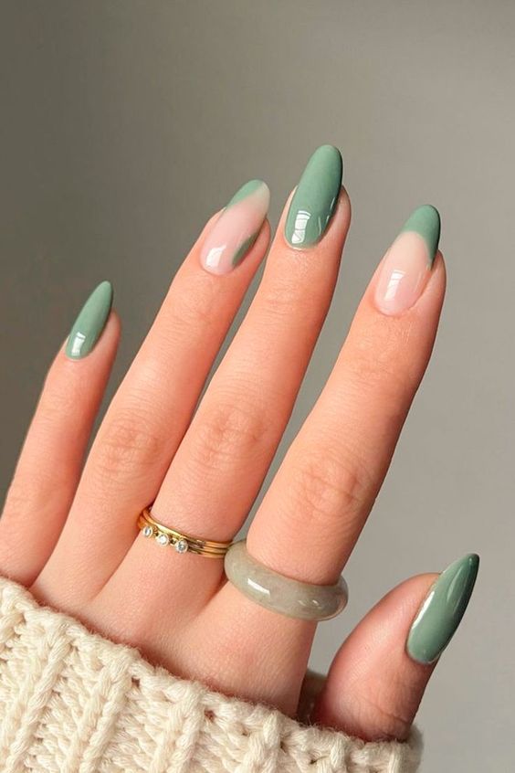 Ongles d’automne - Ongle d’automne vert menthe