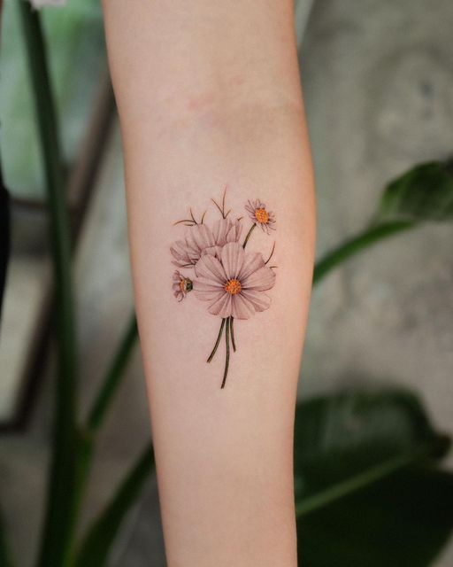 Tatouages ​​​​de fleurs de symbole d’automne 5