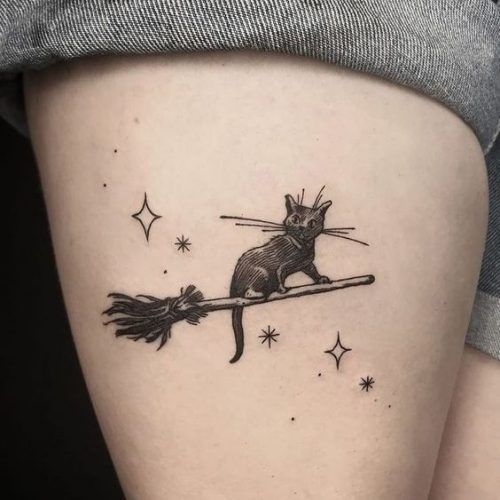 Tatouages ​​​​mignons de saison effrayante 5