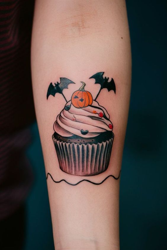 Tatouages ​​​​mignons de saison effrayante 6