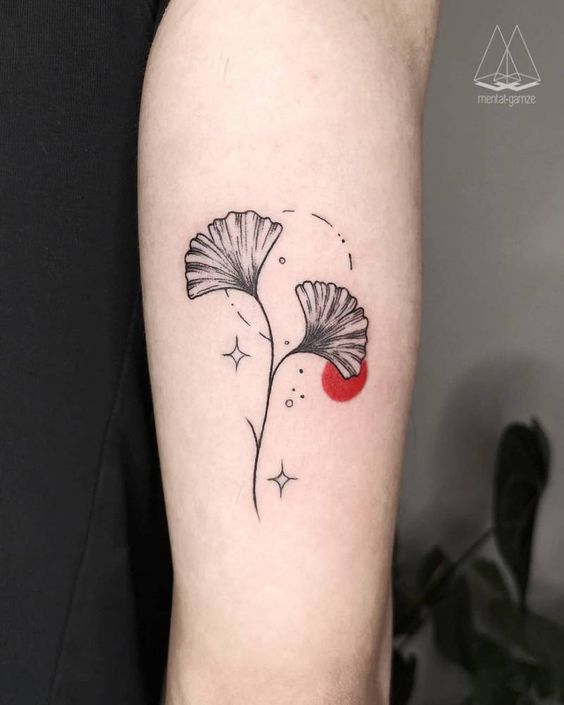 Idées de tatouage d’automne de Ginkgo 8