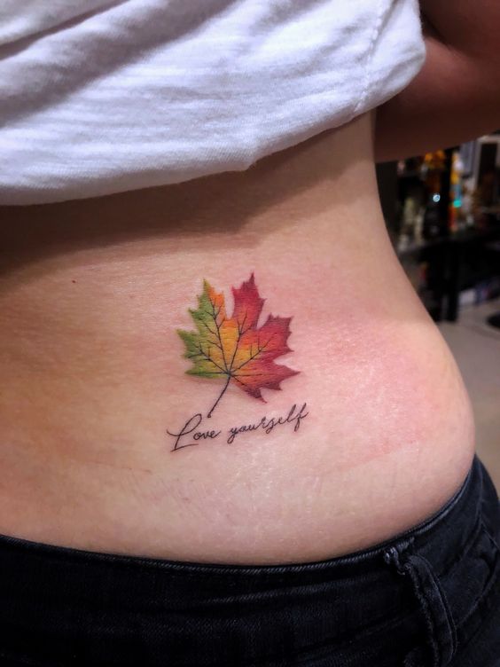 Tatouages ​​​​de feuille d